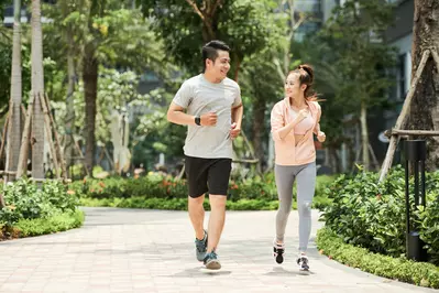 couple jogging